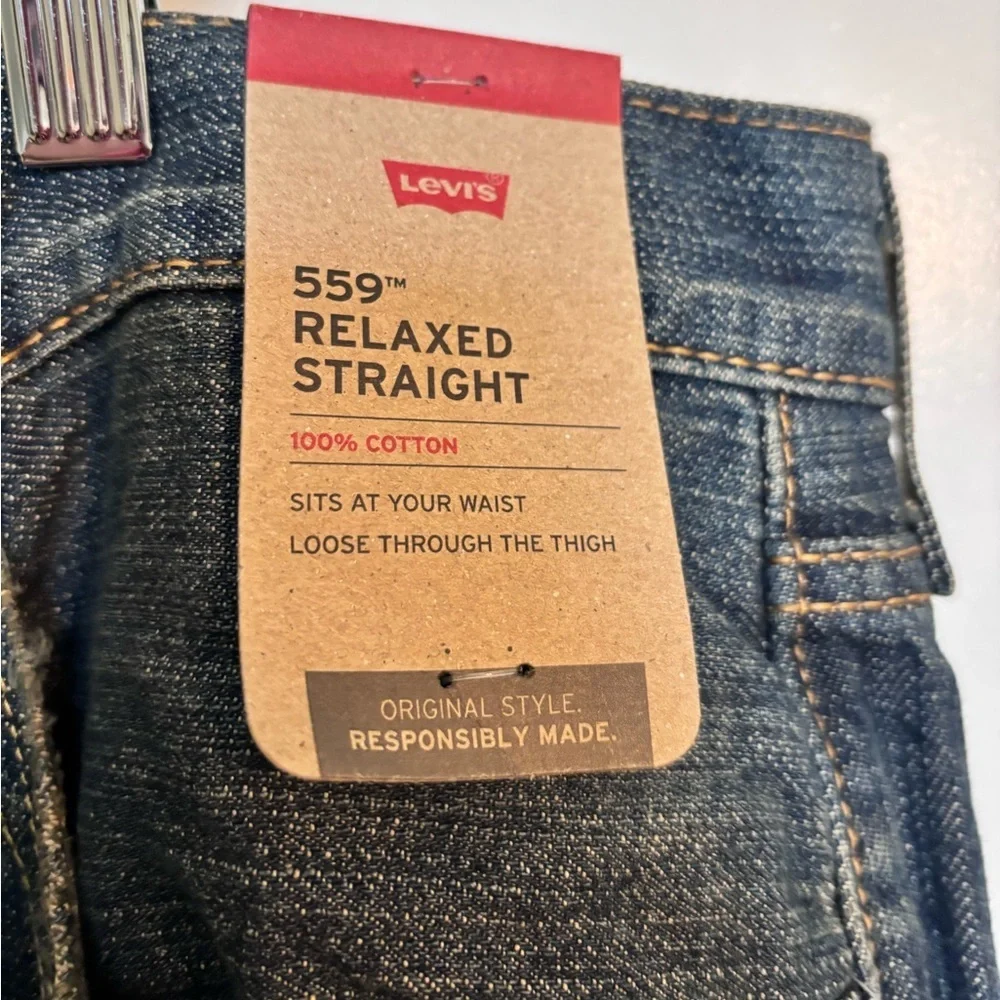Levi's Relaxed straight Fit Jeans in Classic Blue